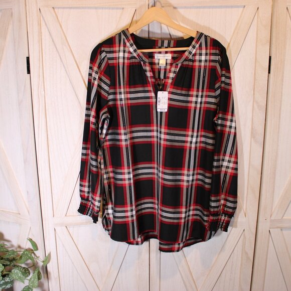 Christopher & Banks Tops - NWT - Christopher & Banks Long Sleeve blouse - Black-Red Plaid - Size L
